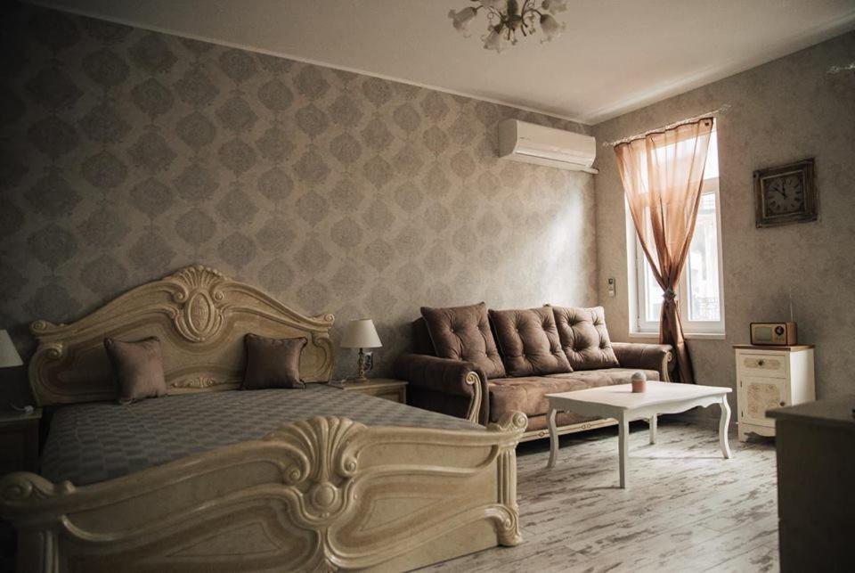 Апартамент Барок Lovech Luaran gambar